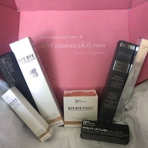 Full size it cosmetics kit.